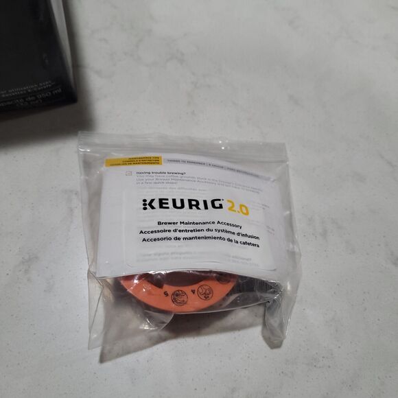 Keurig Hot 2.0 Thermal Carafe Plus Series Brewers 32 Oz. Silver & Black NEW - Picture 11 of 13